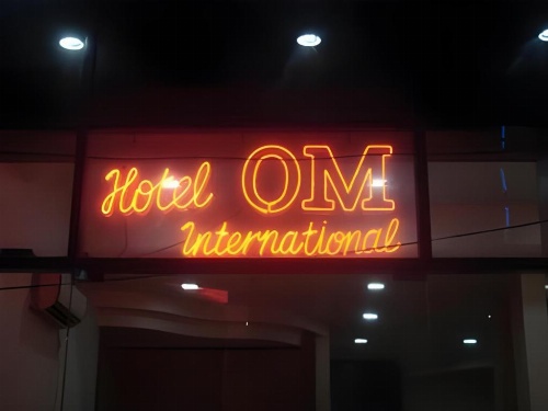 Om International Hotel image 13