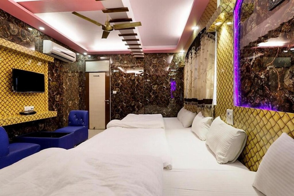 Om International Hotel Main image