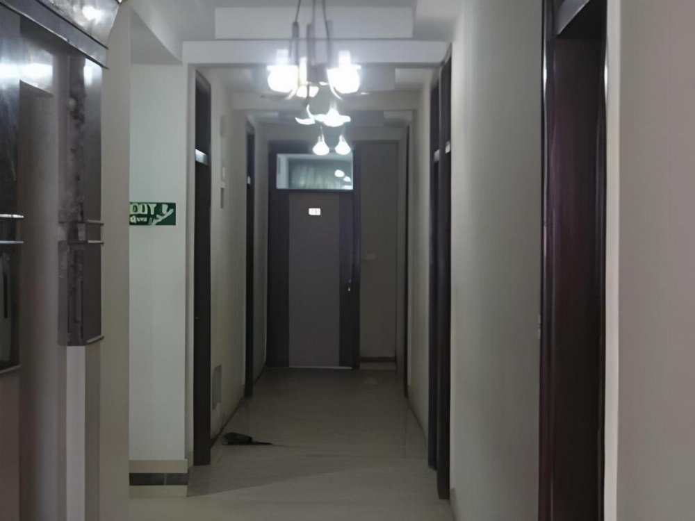Om International Hotel